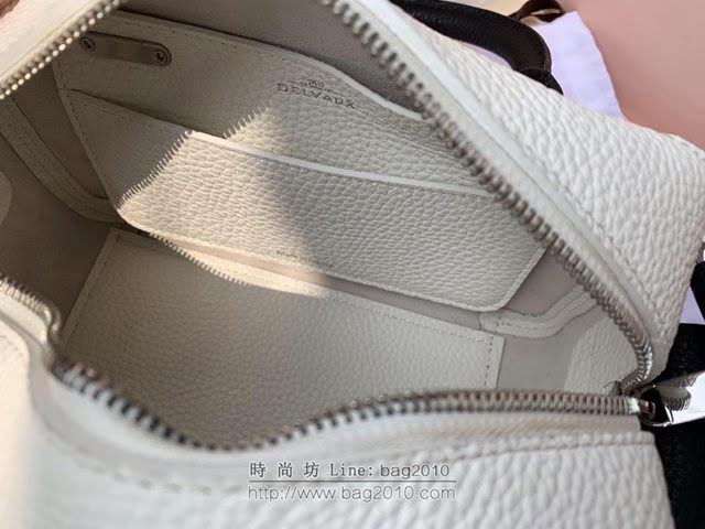 DELVAUX女包 標誌性包款 旋轉拎著提把D扣環 德爾沃女手提包 CL0020 小方包白配黑 Delvaux信封袋  fcs1267